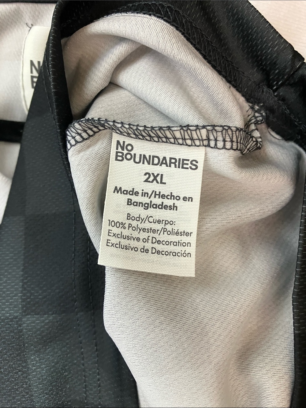 No Boundaries Black and White New York Soccer Jersey - Picture 4 of 10